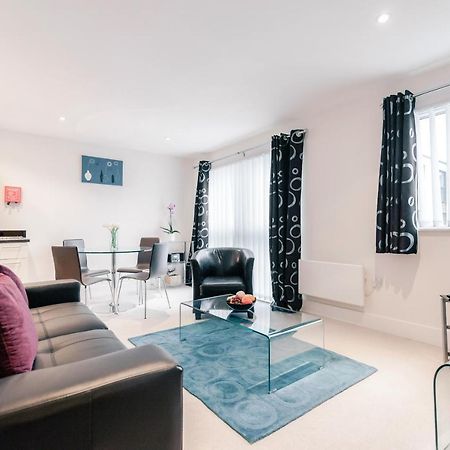 Roomspace Serviced Apartments - Capitol Square Epsom Camera foto
